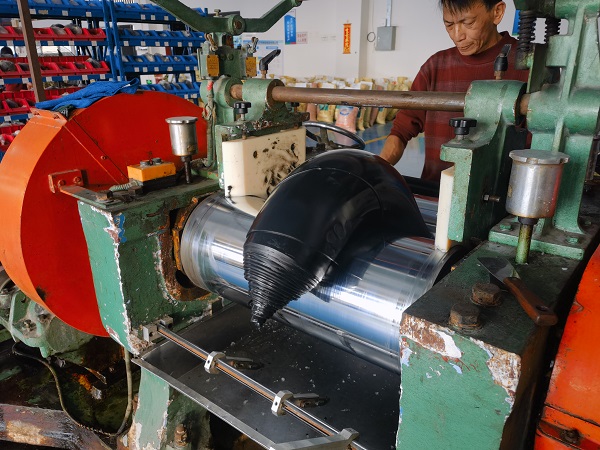 Vi kan levere oem til producenten alle former for siliciumprodukter.